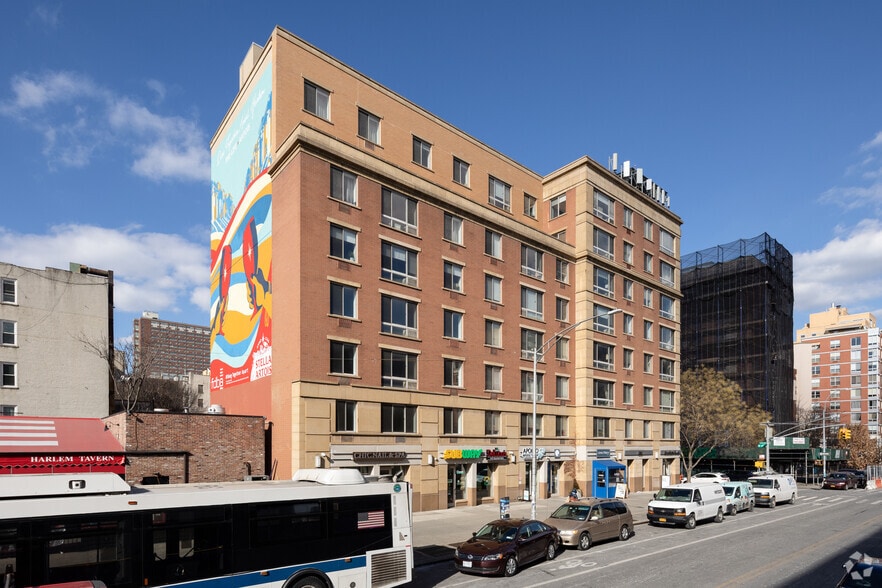 2163-2169 Frederick Douglass Blvd, New York, NY à louer - Photo du bâtiment - Image 2 de 3