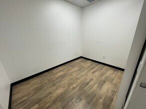 901 W Civic Center Dr, Santa Ana, CA for lease Interior Photo- Image 1 of 11