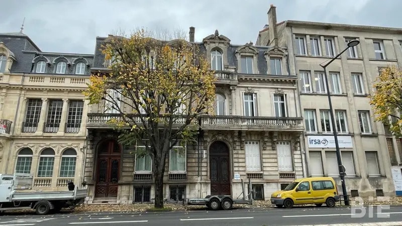 156 Boulevard Du Président Wilson, Bordeaux for sale Building Photo- Image 1 of 13