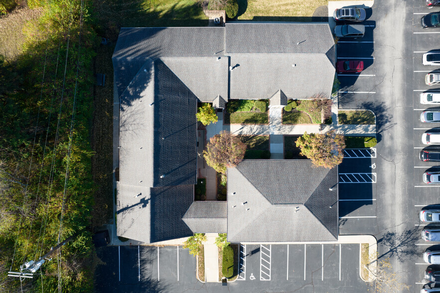 3600 Olentangy River Rd, Columbus, OH for lease - Aerial - Image 3 of 10