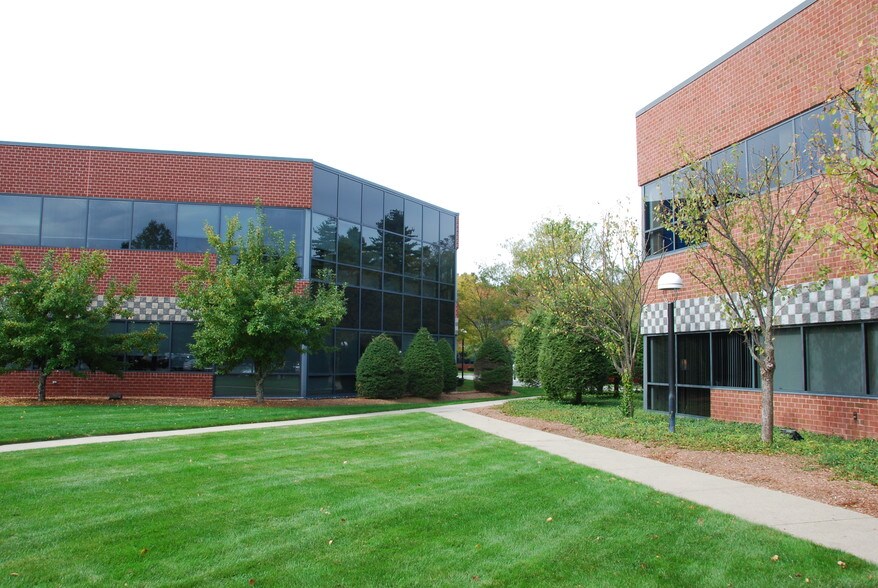 85 Rangeway Rd, Billerica, MA for lease - Building Photo - Image 2 of 5