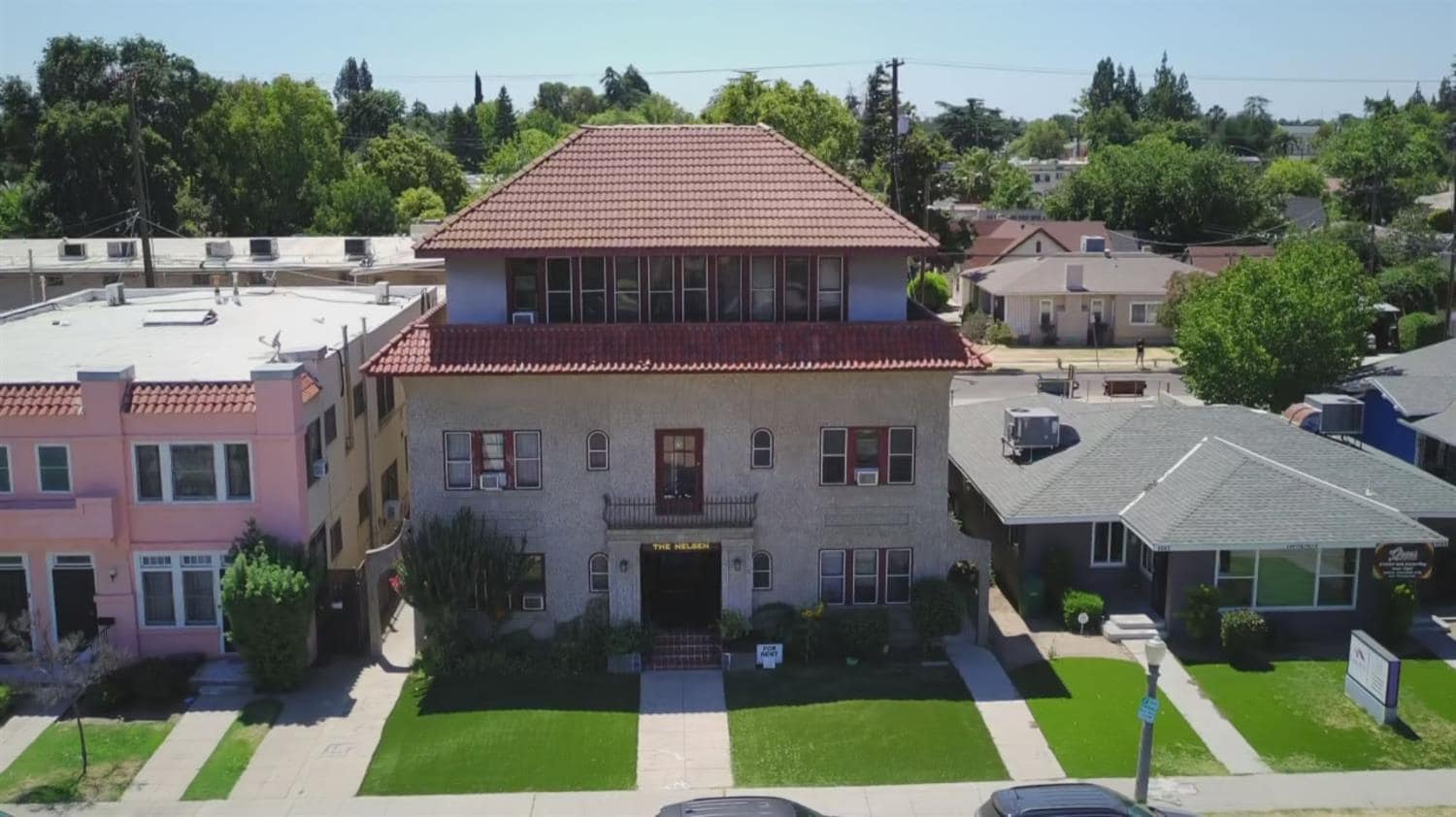 1561 N Van Ness Ave, Fresno, CA à vendre Photo du bâtiment- Image 1 de 6