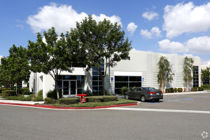 Small-Bay Collection portefeuille de 7 propriétés à vendre sur LoopNet.ca - Photo principale - Image 1 de 7