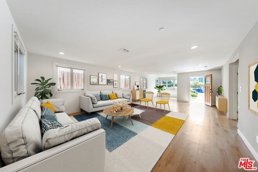 505 Belmont Ave, Los Angeles, CA à vendre - Photo du bâtiment - Image 2 de 12