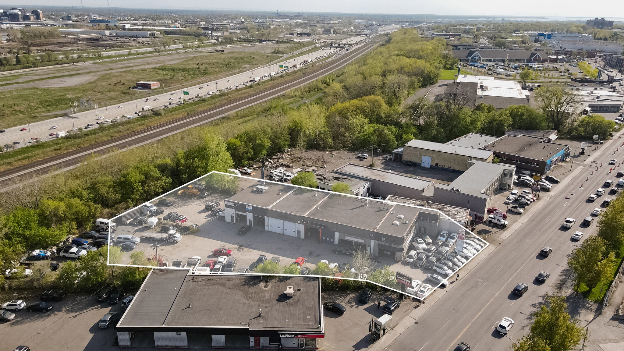 6280-6292 Rue Saint-Jacques, Montréal, QC for sale Building Photo- Image 1 of 3