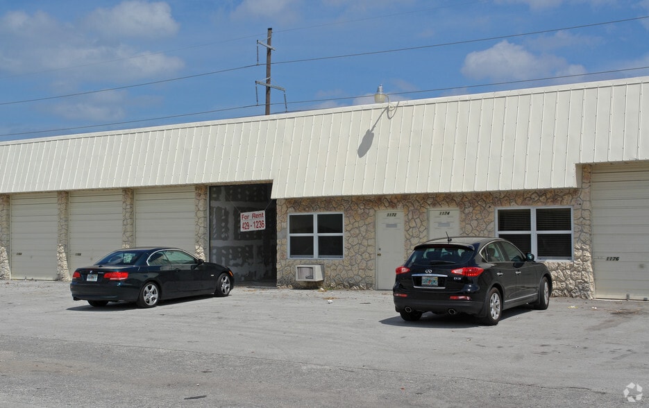 1160-1190 SW 1st Way, Deerfield Beach, FL for lease - Building Photo - Image 2 of 3