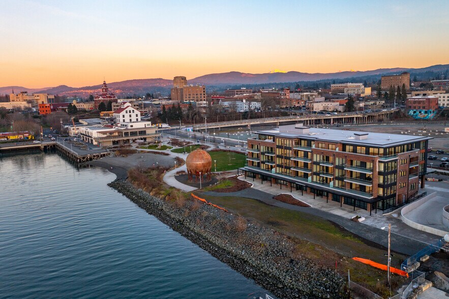 1025 Granary Ave, Bellingham, WA à vendre - Photo principale - Image 2 de 6