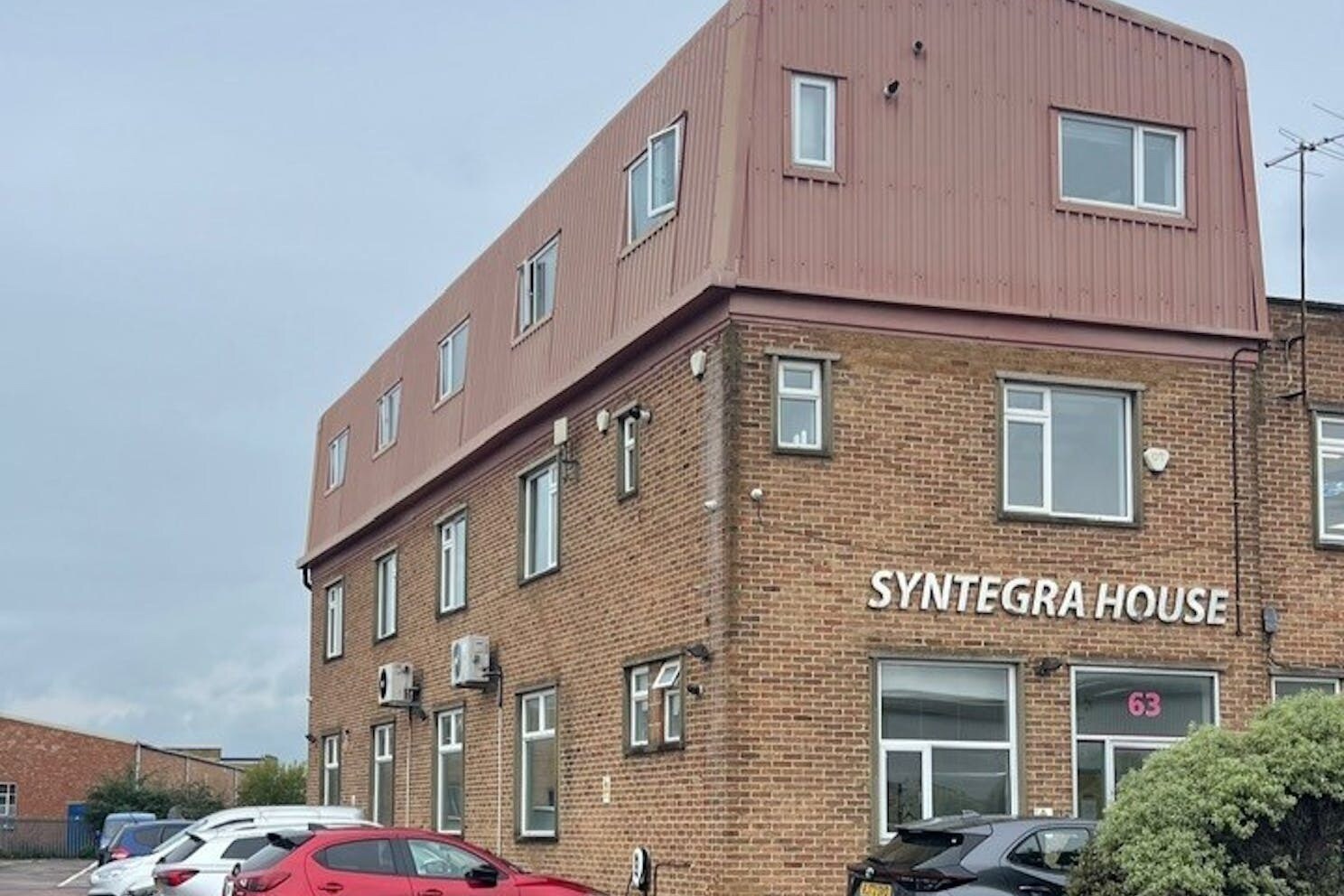 63-77 Milford Rd, Reading à louer Photo du bâtiment- Image 1 de 3