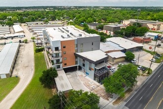 6444 Burnet Rd, Austin, TX - Aérien Vue de la carte