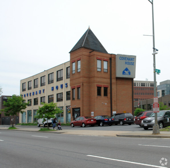 7 New York Ave NE, Washington, DC à vendre - Photo principale - Image 1 de 1