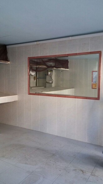 Retail in Córdoba, Córdoba for lease - Building Photo - Image 3 of 9