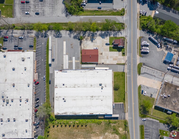221 Cockeysville Rd, Cockeysville, MD for lease - Aerial - Image 3 of 12