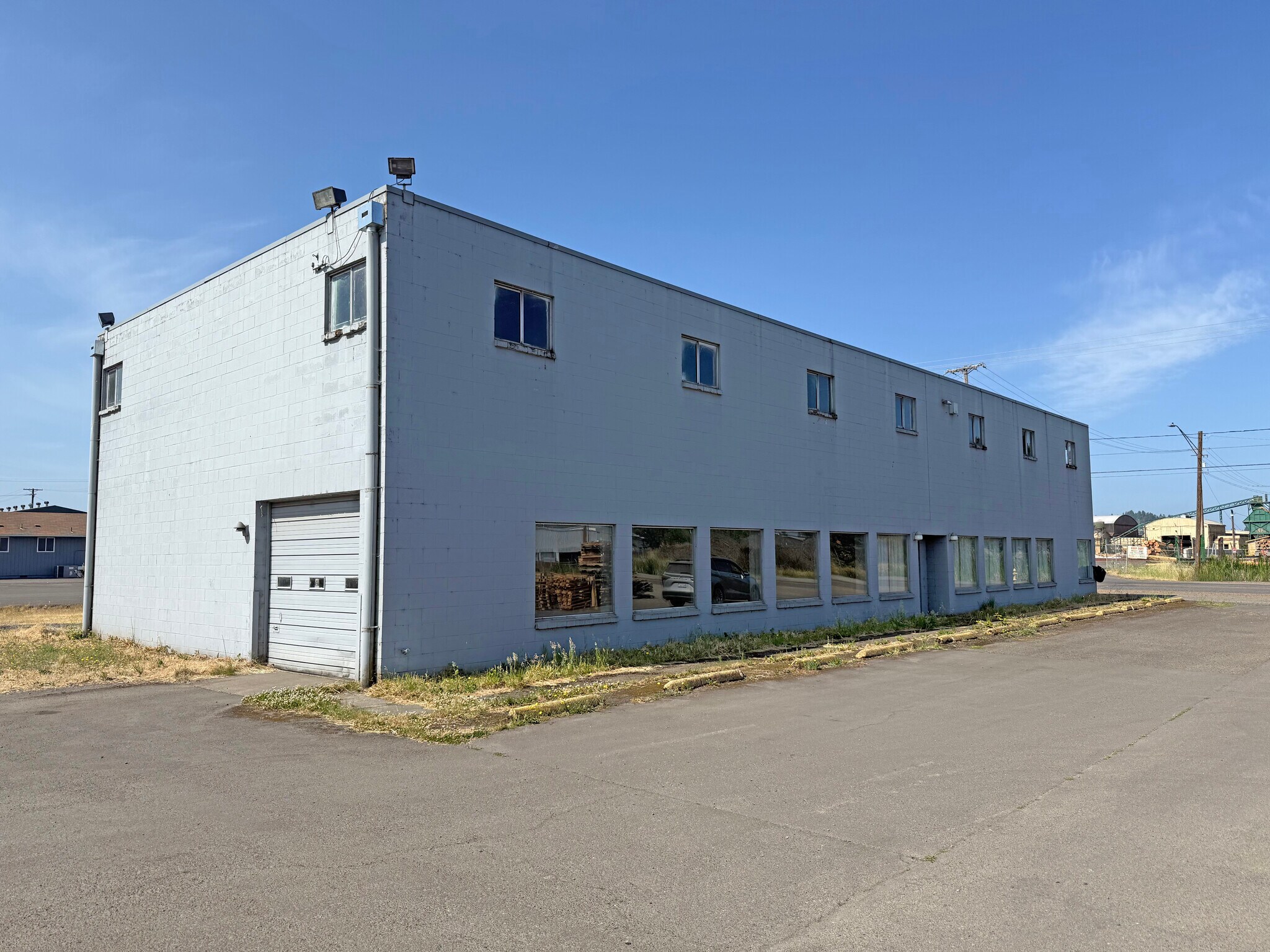 415 S 28th St, Springfield, OR à vendre Photo du bâtiment- Image 1 de 1