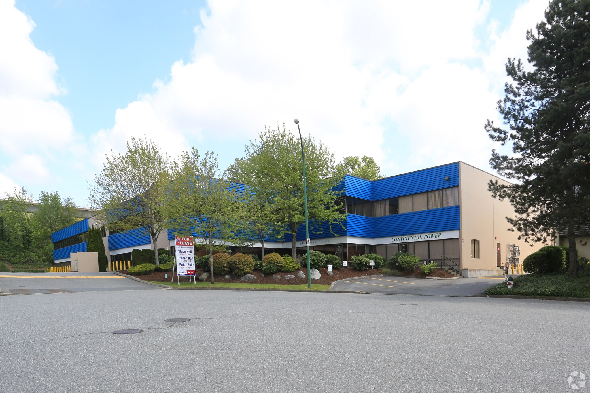 3686 Bonneville Pl, Burnaby, BC à vendre Photo principale- Image 1 de 1