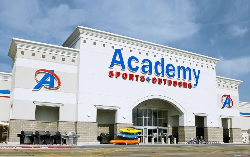 2410 S McKenzie St, Foley, AL à louer - Photo du bâtiment - Image 2 de 9