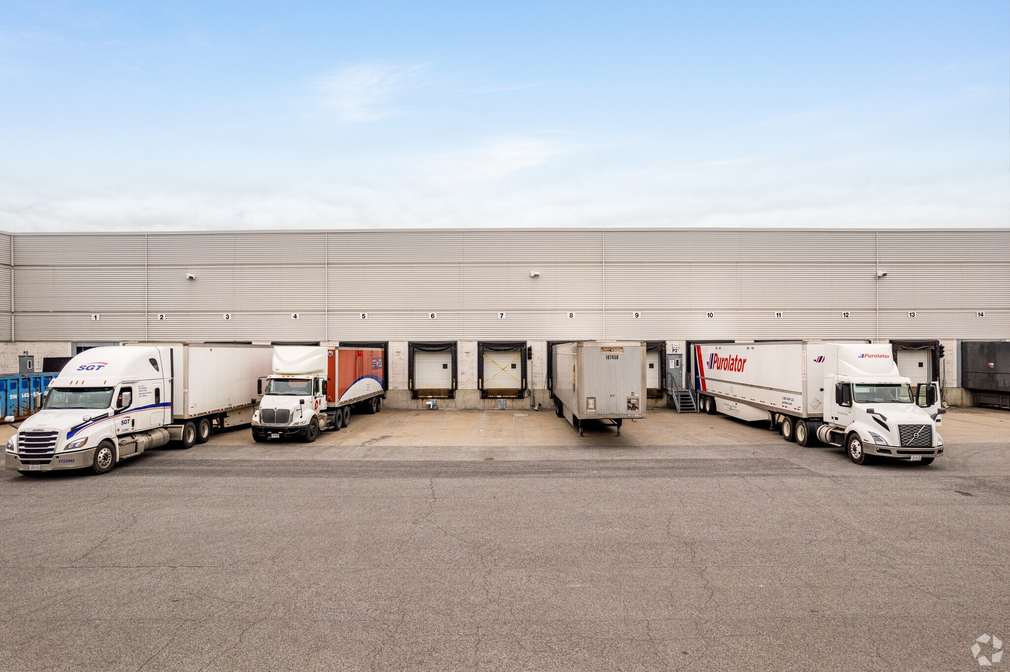 2199 Boul Fernand-Lafontaine, Longueuil, QC for lease Primary Photo- Image 1 of 6