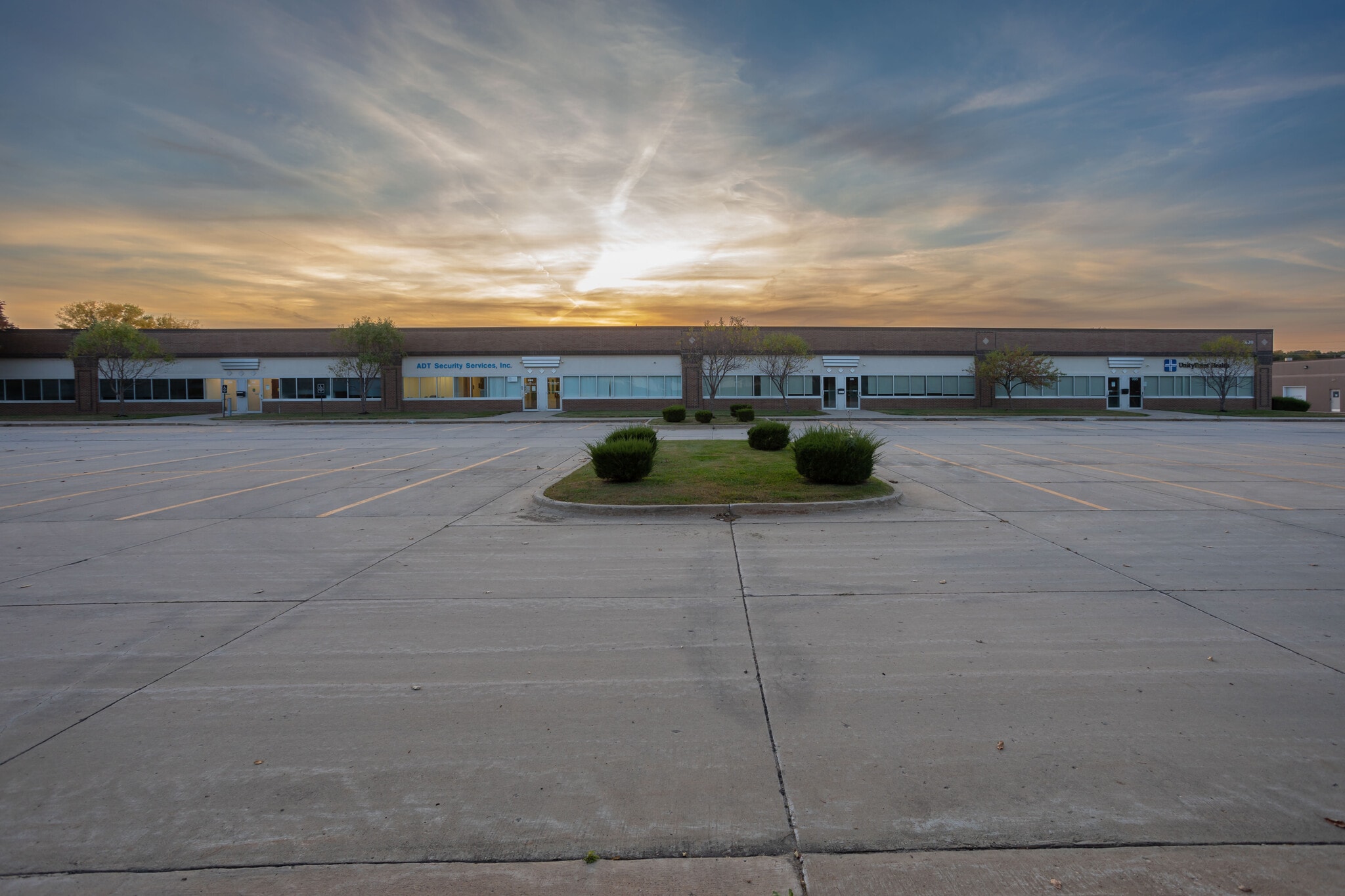 3620 SW 61st St, Des Moines, IA for lease Primary Photo- Image 1 of 5