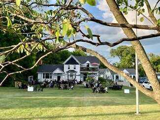 Plus de détails pour 132 Old McHenry Rd, Long Grove, IL - Commerce de détail à louer