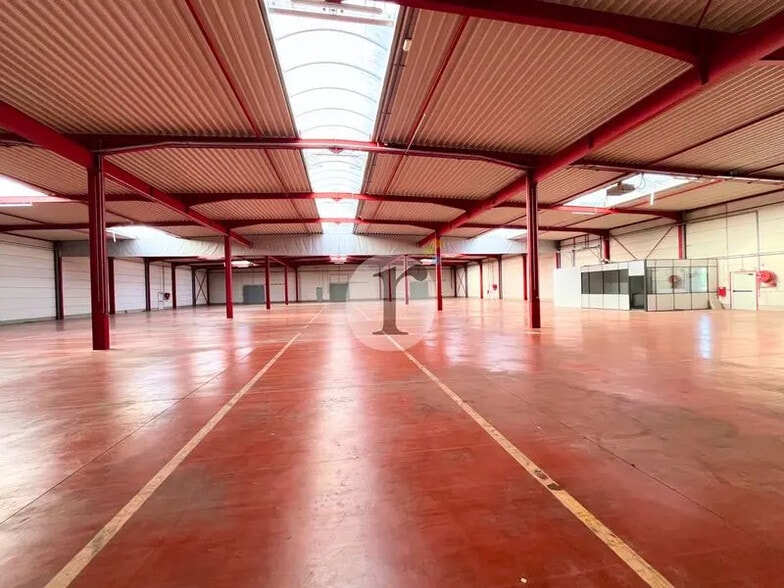 Flex in Halluin for sale - Interior Photo - Image 1 of 6