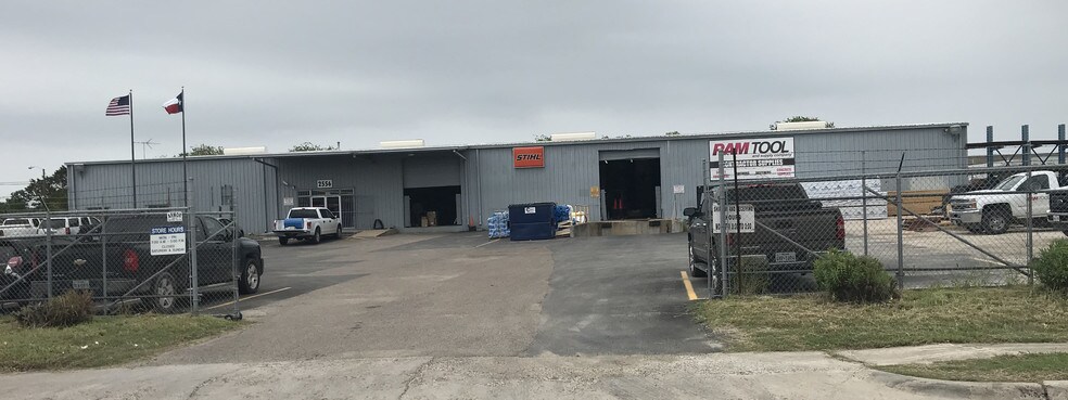 2556 Agnes St, Corpus Christi, TX à vendre - Photo principale - Image 1 de 2