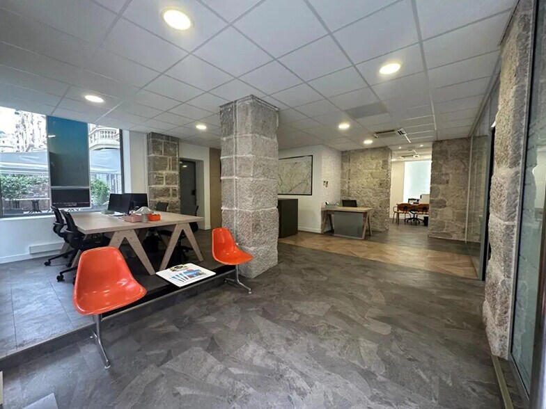 Retail in Nice for lease - Building Photo - Image 1 of 6