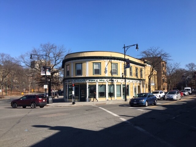 1619 Beacon St, Brookline, MA à louer - Photo principale - Image 3 de 11