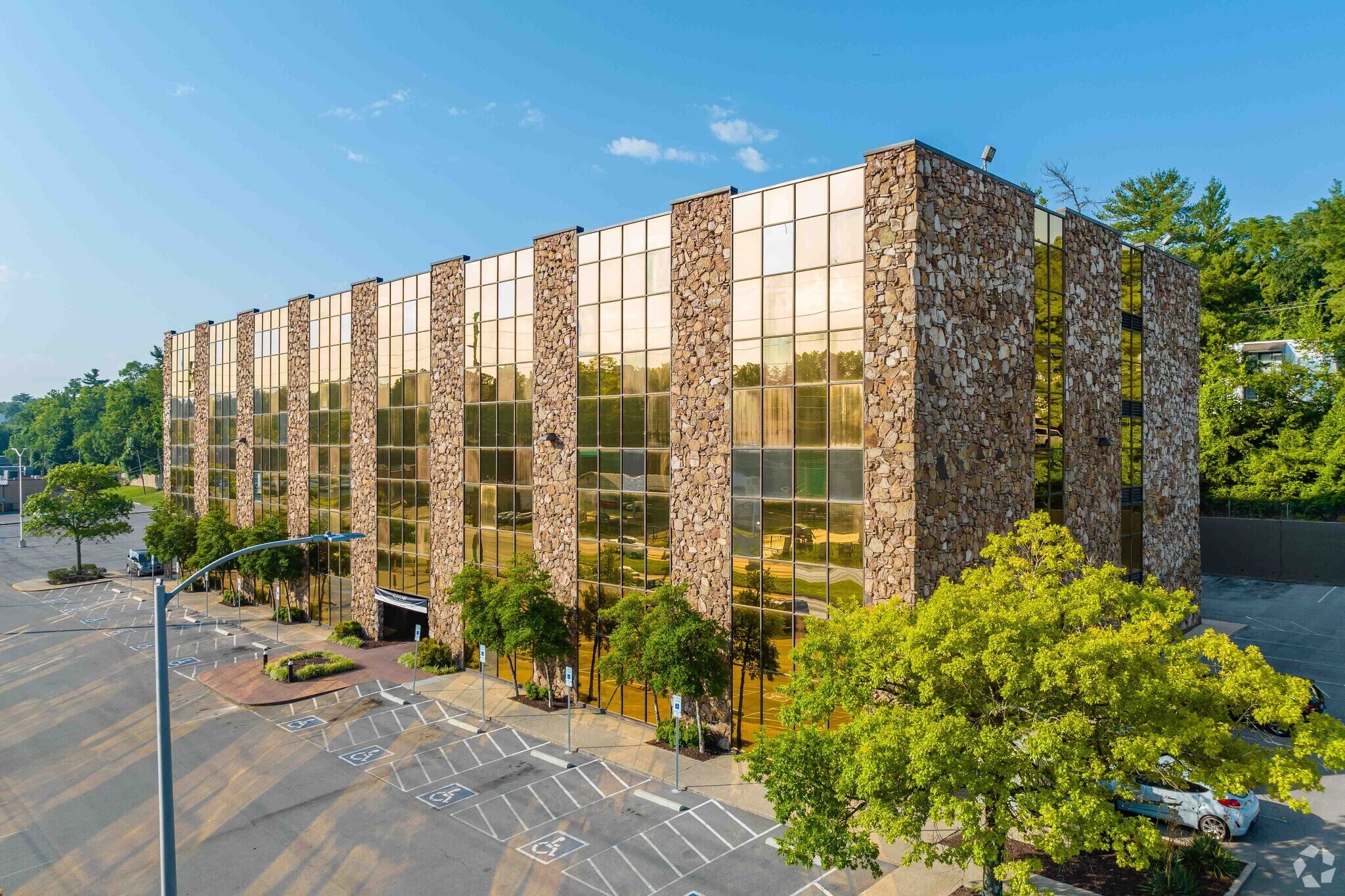 1161 Murfreesboro Pike, Nashville, TN à louer Photo principale- Image 1 de 24