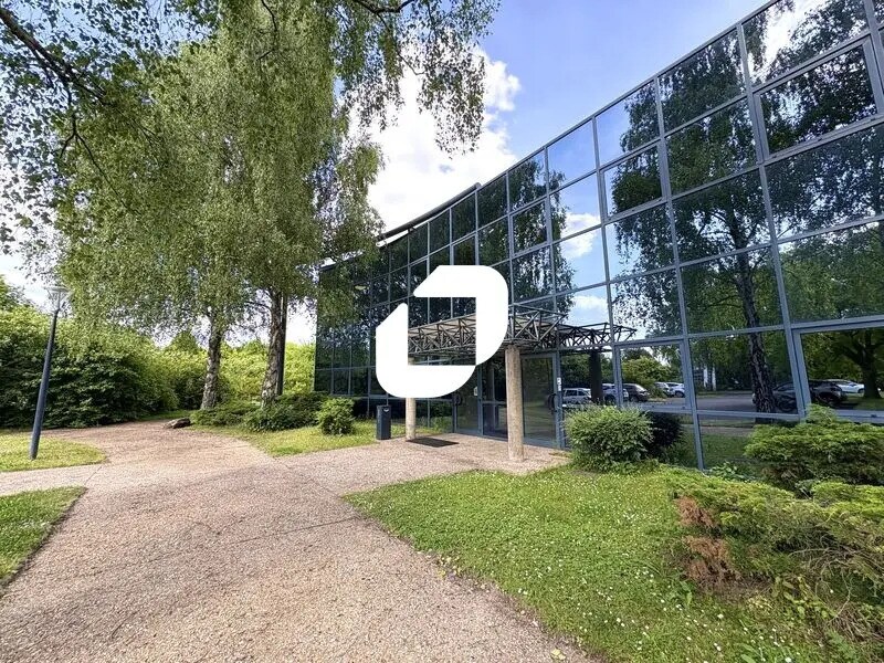 4 Rue René Razel, Saclay à louer Photo du bâtiment- Image 1 de 10