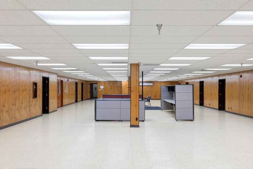 50 Enterprise Ln, Elma, WA à louer - Photo intérieure - Image 2 de 7