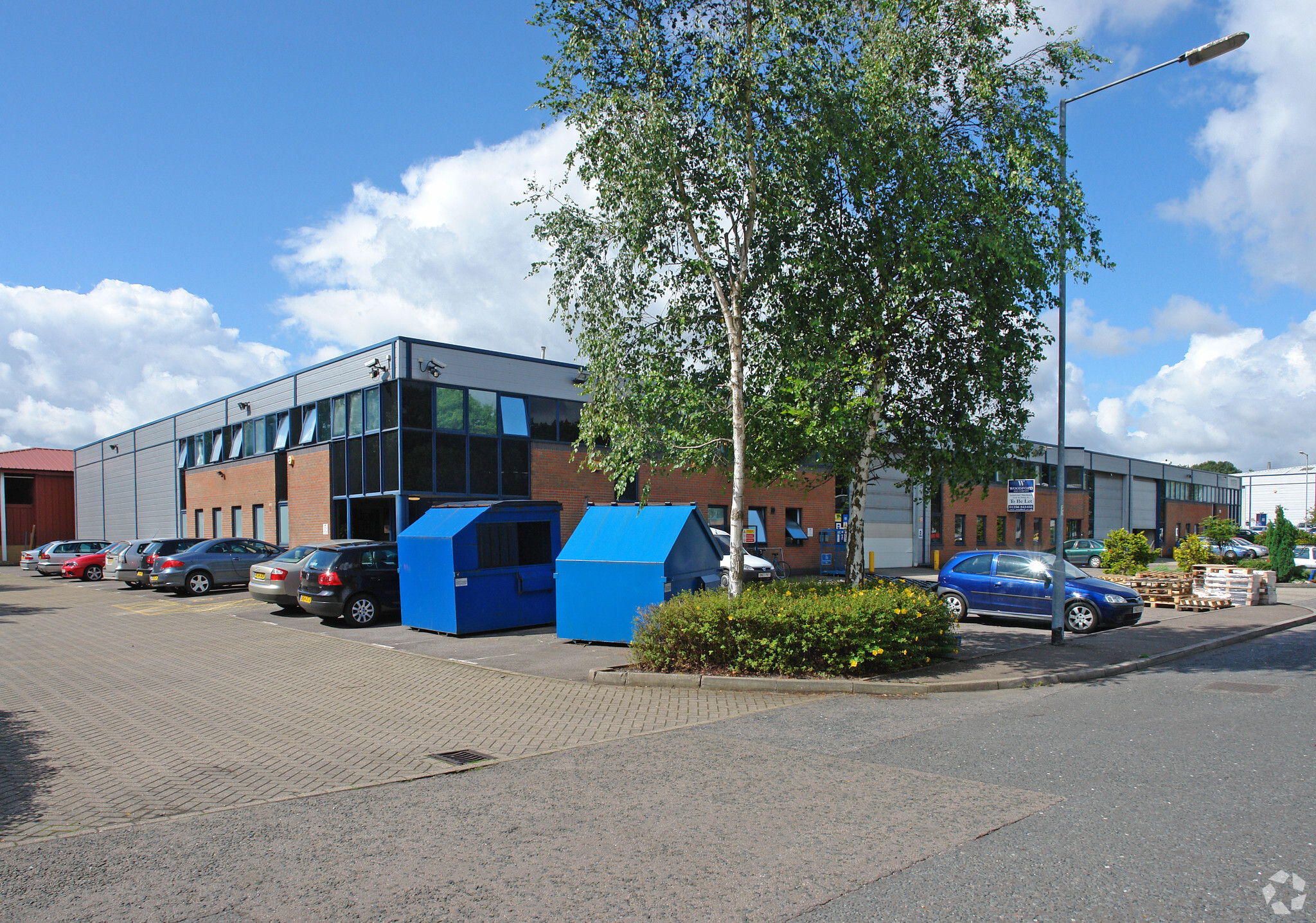 Wade Rd, Basingstoke à vendre Photo principale- Image 1 de 1