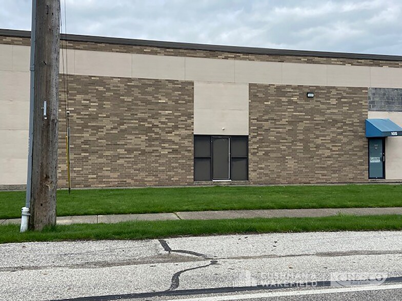 4800 Van Epps Rd, Brooklyn Heights, OH à louer - Photo du bâtiment - Image 2 de 6