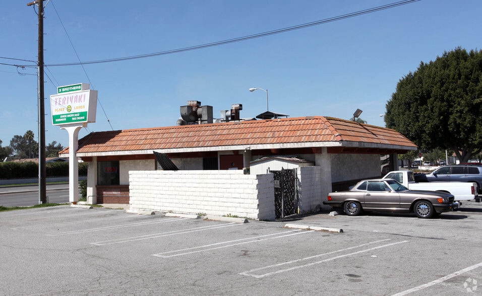 23700 S Western Ave, Harbor City, CA for lease - Building Photo - Image 2 of 13
