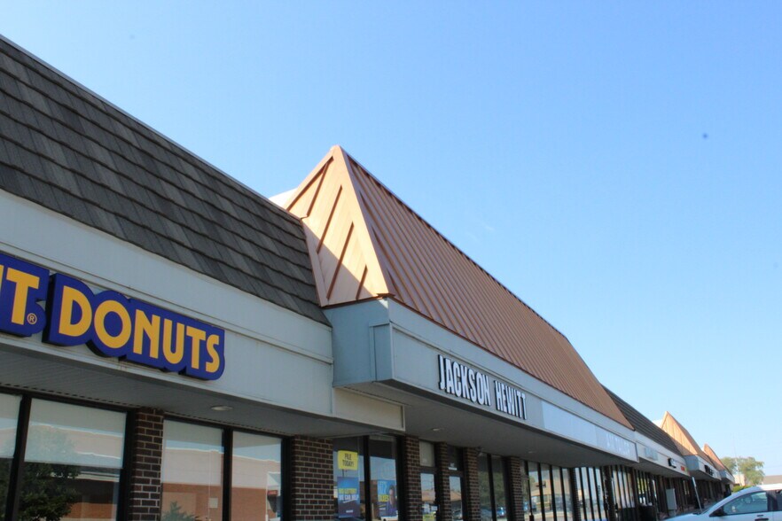 1461-1505 E 151st St, Olathe, KS à louer - Photo du bâtiment - Image 2 de 6