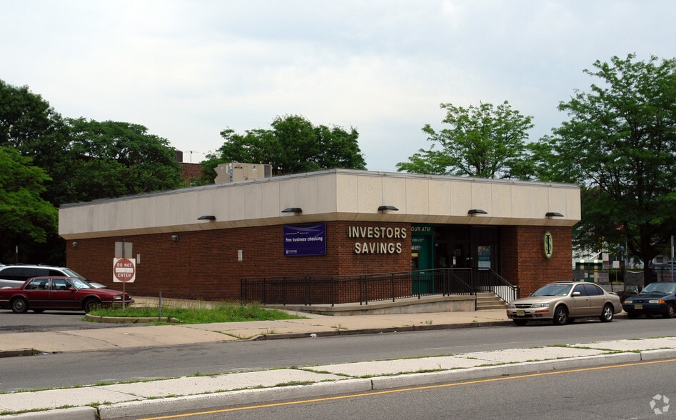 1059-1065 Stuyvesant Ave, Irvington, NJ à vendre - Photo principale - Image 2 de 2