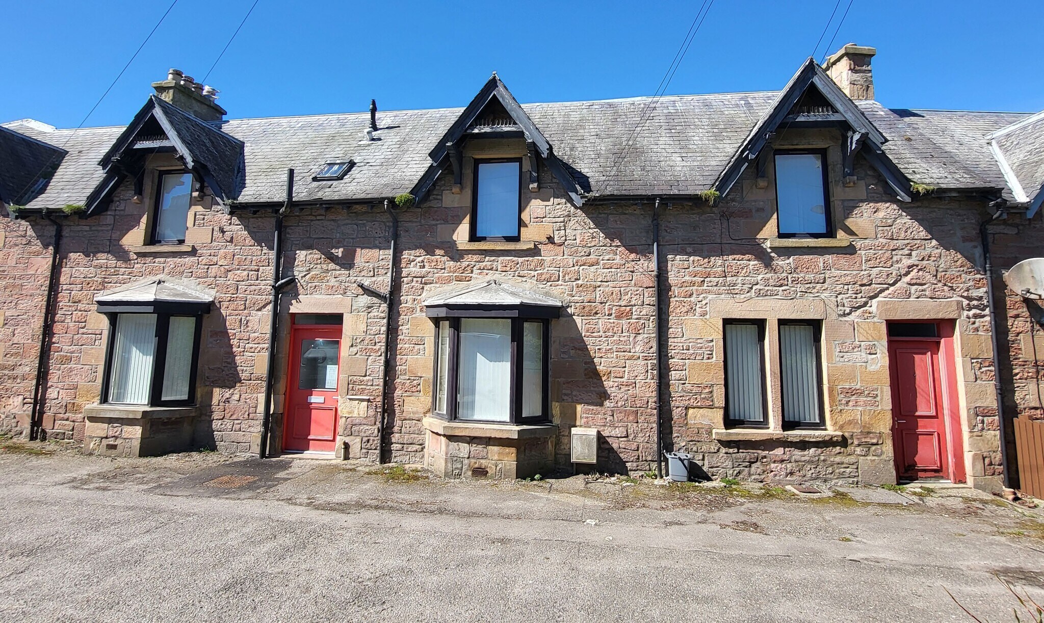 2-5 Mayfield, Dingwall à vendre Photo du bâtiment- Image 1 de 2