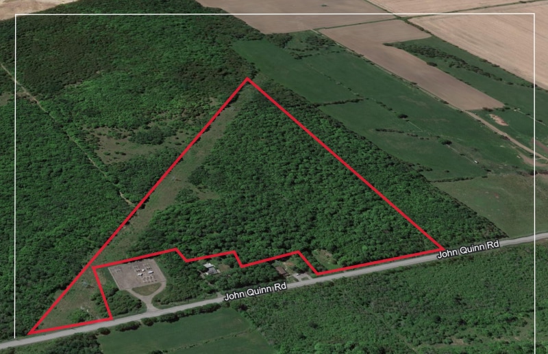 1708 John Quinn Rd, Ottawa, ON for sale - Primary Photo - Image 1 of 1