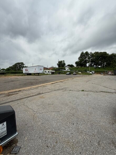 160 W Mallory Ave, Memphis, TN for sale - Building Photo - Image 3 of 14