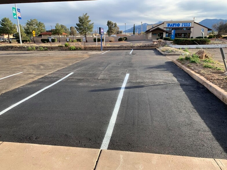 1157-1197 E Fry Blvd, Sierra Vista, AZ à louer - Photo du bâtiment - Image 2 de 25