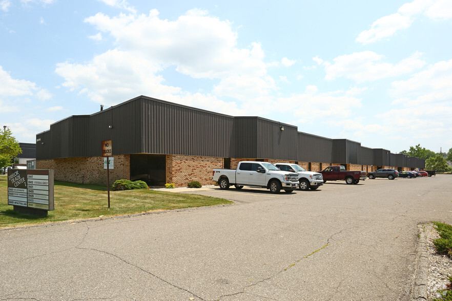 26401-26441 Northline Rd, Taylor, MI for sale - Primary Photo - Image 1 of 1