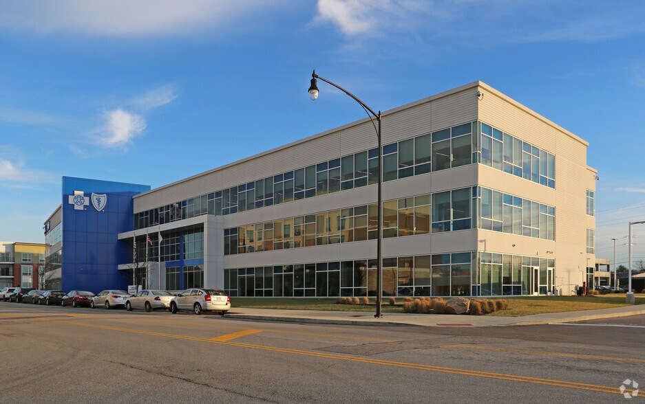 3075 Vandercar Way, Cincinnati, OH à louer - Photo principale - Image 1 de 4