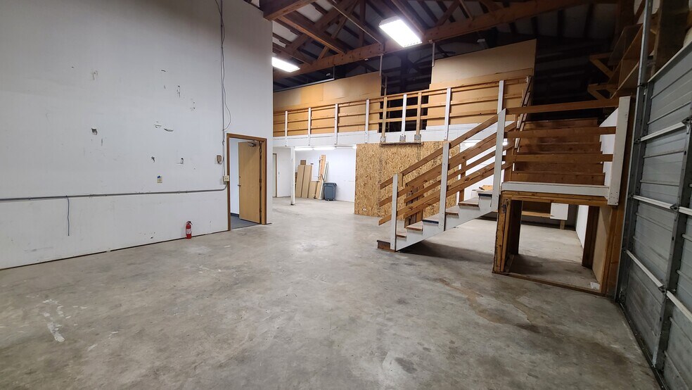 11781 Watertank Rd, Burlington, WA à louer - Photo intérieure - Image 3 de 8