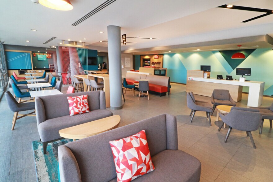 702 Martin Adams, Fort Stockton, TX for sale - Interior Photo - Image 2 of 5