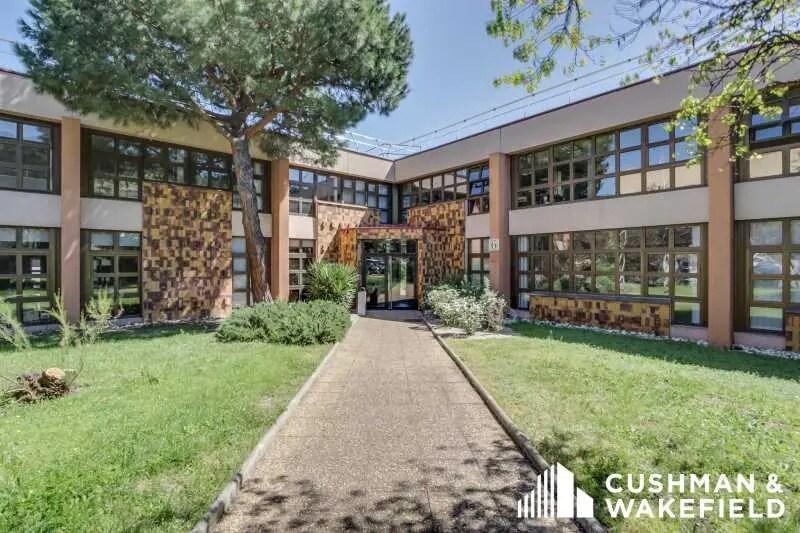 35 Boulevard Du Capitaine Geze, Marseille for lease Building Photo- Image 1 of 23