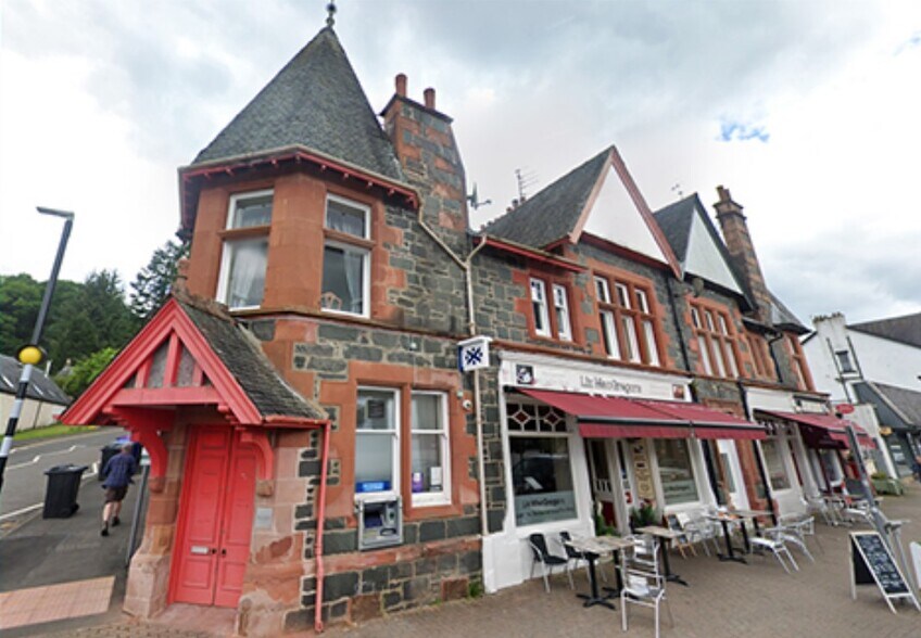 55 Main St, Aberfoyle à vendre - Photo du bâtiment - Image 2 de 5