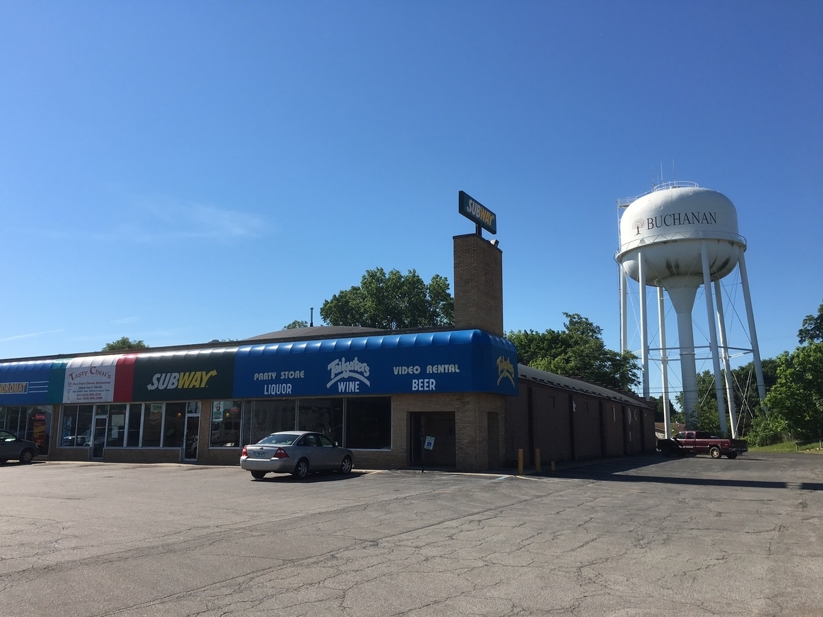 714 E Front St, Buchanan, MI for lease Building Photo- Image 1 of 7