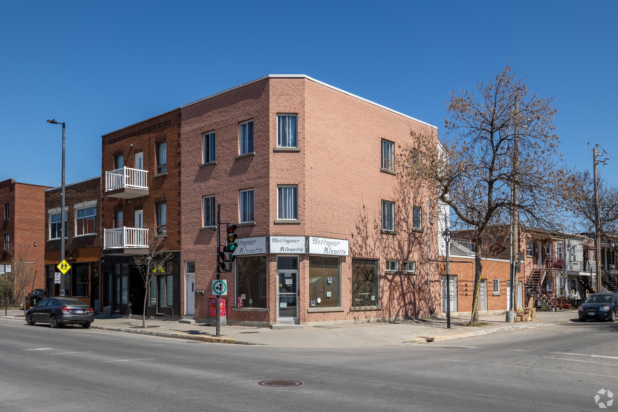 5606 Rue Laurendeau, Montréal, QC à vendre Photo principale- Image 1 de 1