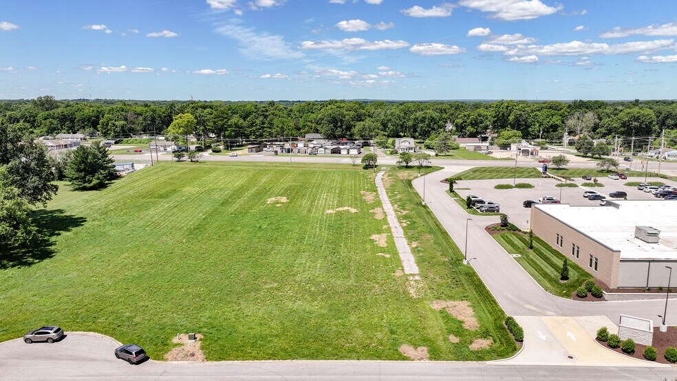 0 Mae Drive, Godfrey, IL à vendre - Photo principale - Image 1 de 8