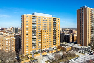 Plus de détails pour 121 W 48th St, Kansas City, MO - Commerce de détail à louer