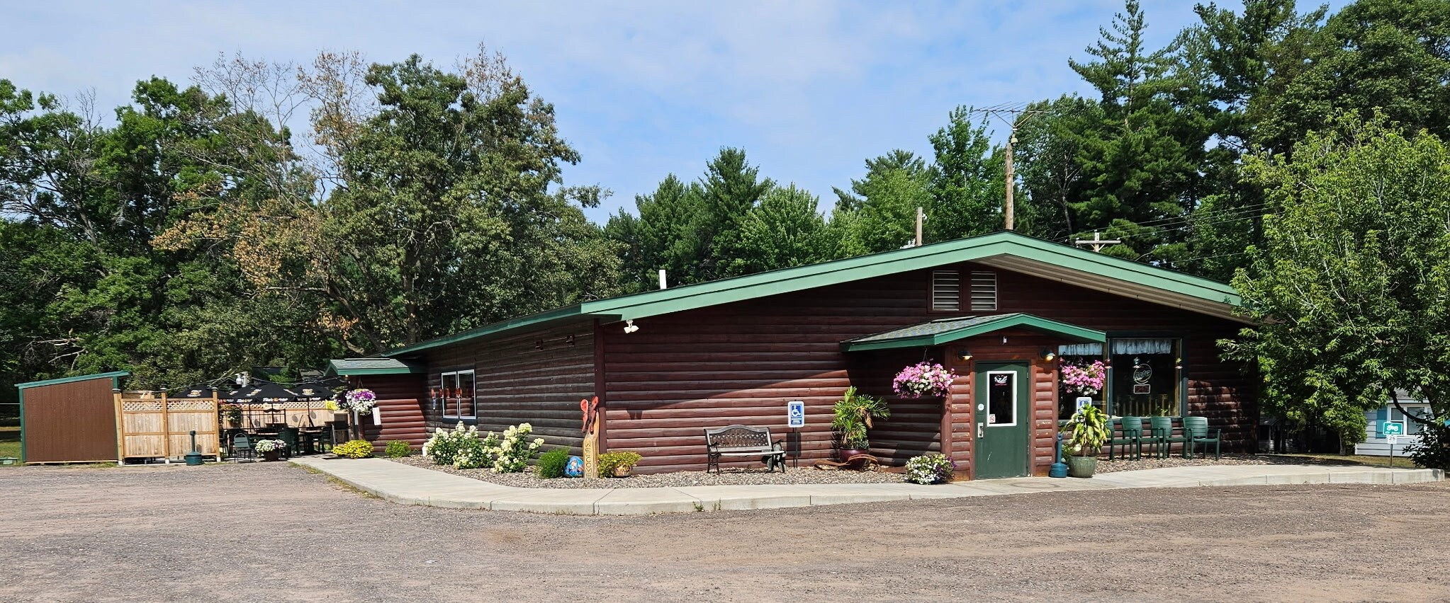 W7916 Highway 70, Spooner, WI à vendre Photo du bâtiment- Image 1 de 40