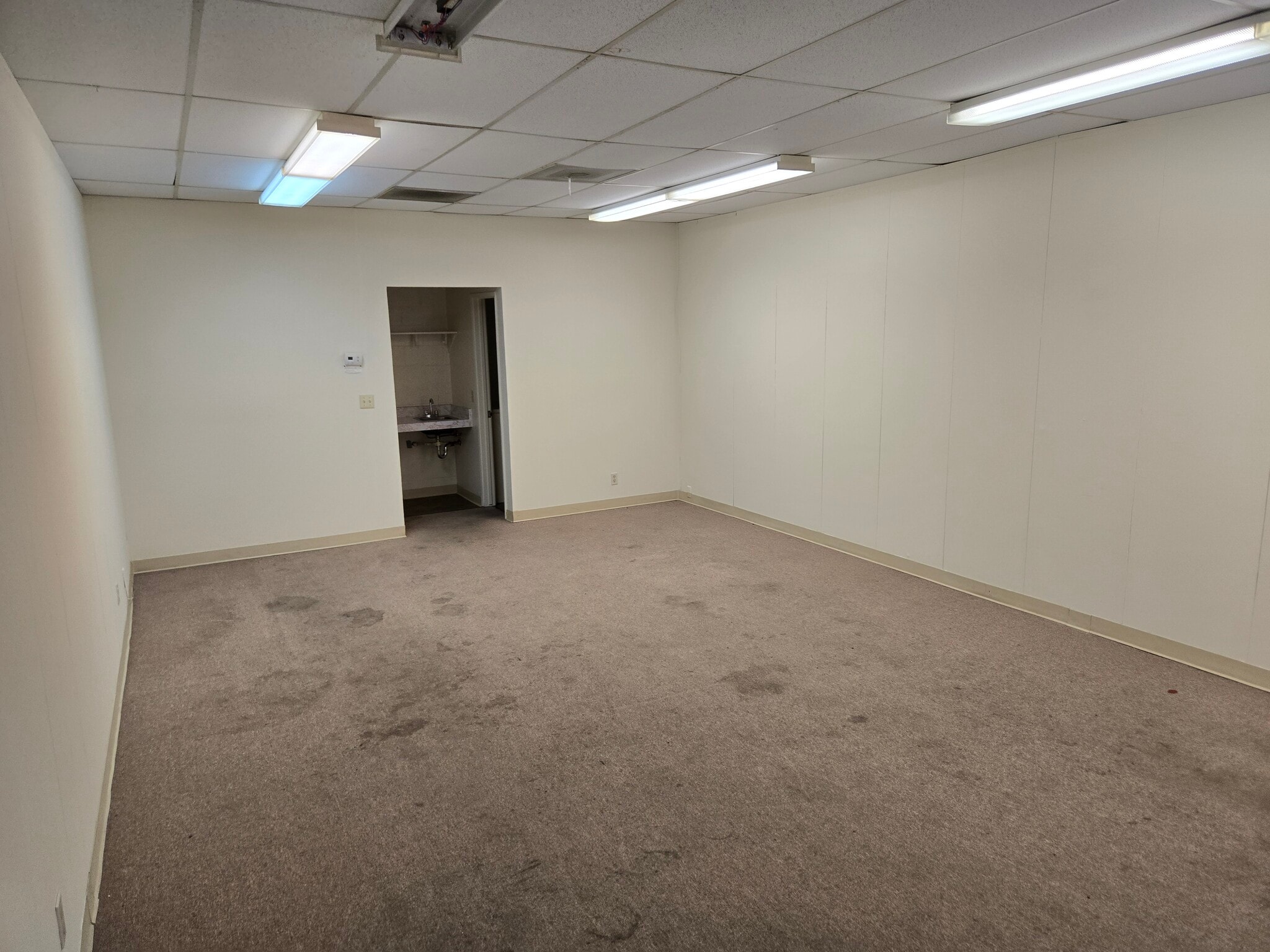 7400 El Cajon Blvd, La Mesa, CA for lease Interior Photo- Image 1 of 4